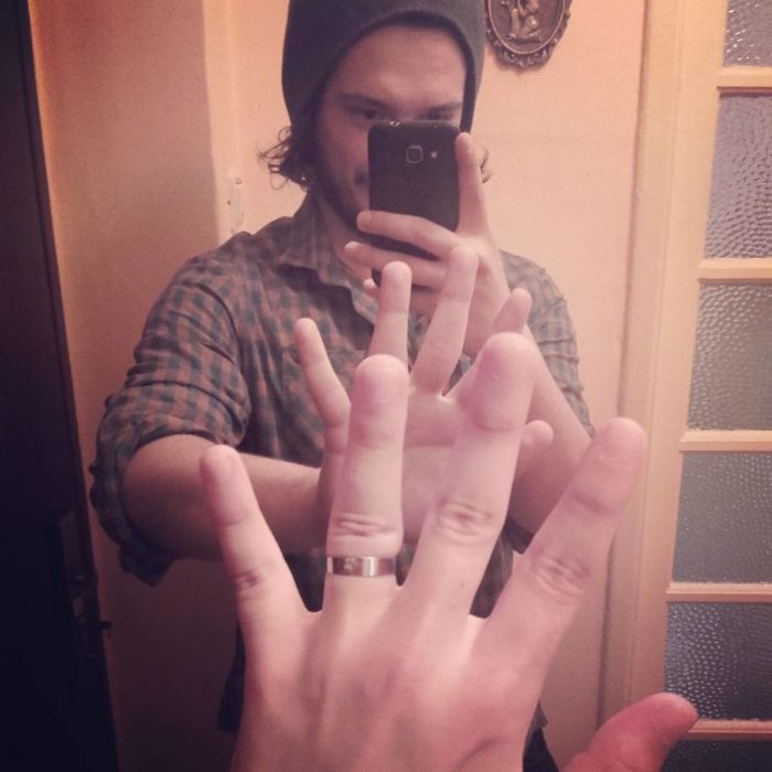 When Guys Try To Parody Women Photos And The Result Beats The Original