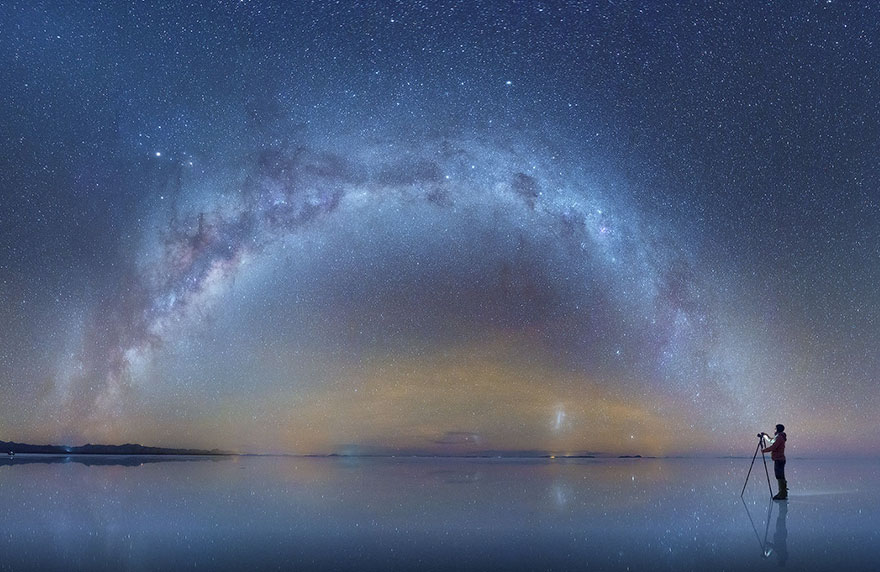Russian Photographer Captures Breathtaking Photos Of Milky Way Mirrored On Salt Flats In Bolivia Russian Photographer Captures Breathtaking Photos Of Milky Way Mirrored On Salt Flats In Bolivia