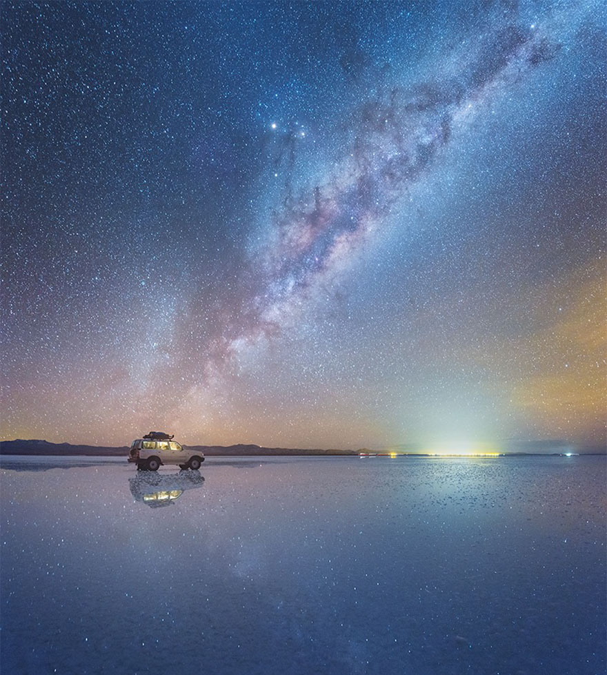 Russian Photographer Captures Breathtaking Photos Of Milky Way Mirrored On Salt Flats In Bolivia Russian Photographer Captures Breathtaking Photos Of Milky Way Mirrored On Salt Flats In Bolivia