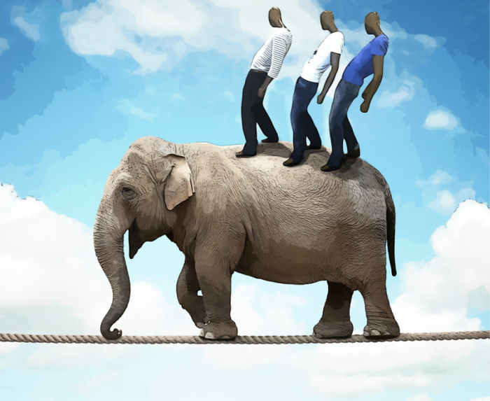 Challenge: Three Funny Mannequins Challenge: Three Funny Mannequins