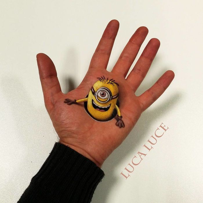 Mind-Bending 3D Optical Illusions On The Palm Of My Hand (+ Bonus Panda) Mind-Bending 3D Optical Illusions On The Palm Of My Hand (+ Bonus Panda)