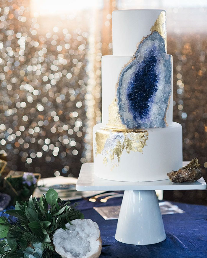 This New Geode Wedding Cake Trend Is Rocking The Internet This New Geode Wedding Cake Trend Is Rocking The Internet
