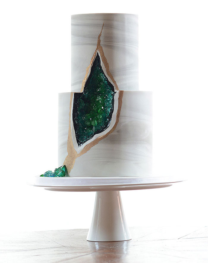 This New Geode Wedding Cake Trend Is Rocking The Internet This New Geode Wedding Cake Trend Is Rocking The Internet