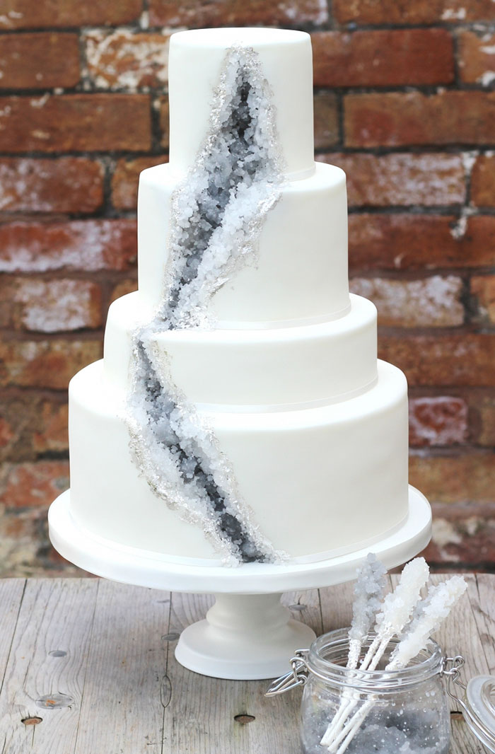 This New Geode Wedding Cake Trend Is Rocking The Internet This New Geode Wedding Cake Trend Is Rocking The Internet