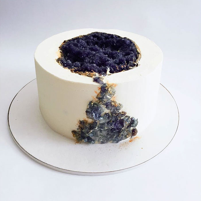 This New Geode Wedding Cake Trend Is Rocking The Internet This New Geode Wedding Cake Trend Is Rocking The Internet