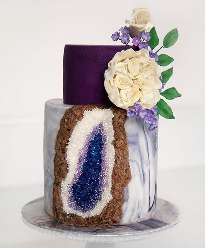 This New Geode Wedding Cake Trend Is Rocking The Internet This New Geode Wedding Cake Trend Is Rocking The Internet