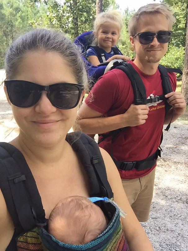 Mom Posts ‘Uncensored’ Postpartum Pic Showing The Raw, Messy And Hilarious Reality Of Motherhood Mom Posts ‘Uncensored’ Postpartum Pic Showing The Raw, Messy And Hilarious Reality Of Motherhood