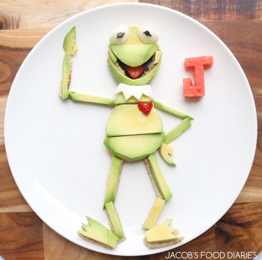 To Make My Son Eat Healthy Food, I Turn It Into His Favorite Cartoons To Make My Son Eat Healthy Food, I Turn It Into His Favorite Cartoons