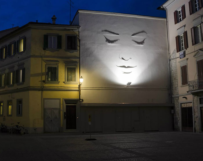 Amazing Shadow Art By Fabrizio Corneli Amazing Shadow Art By Fabrizio Corneli