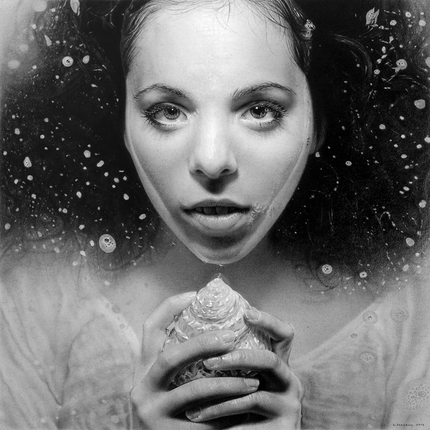 Artist Spends 100s Hours Drawing Hyperrealistic Art Using Renaissance Techniques