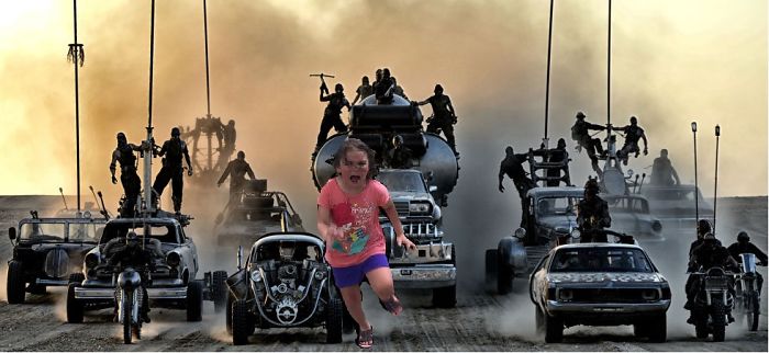 Family Trip To Petting Zoo Didn’t Go As Planned, Internet Response Is Hilarious Family Trip To Petting Zoo Didn’t Go As Planned, Internet Response Is Hilarious