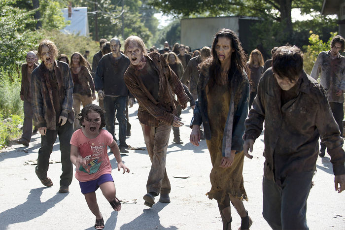 Family Trip To Petting Zoo Didn’t Go As Planned, Internet Response Is Hilarious Family Trip To Petting Zoo Didn’t Go As Planned, Internet Response Is Hilarious