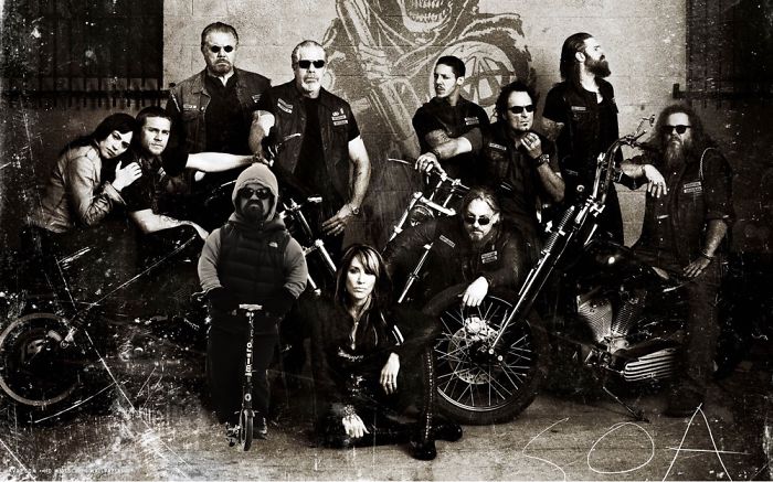 Tyrion Lannister Caught Riding A Scooter Gets Hilariously Photoshopped (96 Pics)