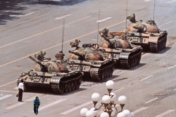 Tyrion Lannister Caught Riding A Scooter Gets Hilariously Photoshopped (96 Pics)