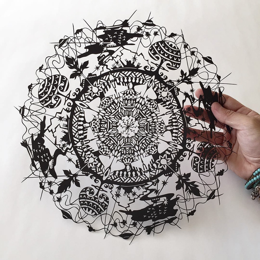 Japanese Artist Hand-Cuts Insanely Detailed Paper Art Japanese Artist Hand-Cuts Insanely Detailed Paper Art