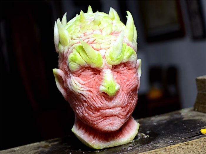 ‘Game of Thrones’ Night King Being Carved Out Of A Watermelon ‘Game of Thrones’ Night King Being Carved Out Of A Watermelon