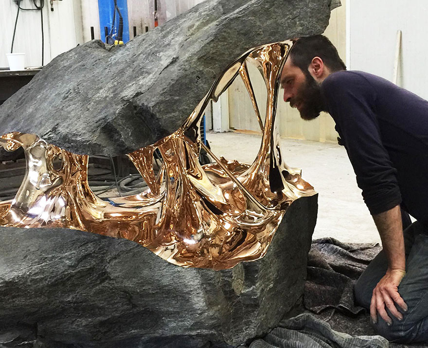 Stretched Bronze Sculptures By Romain Langlois Look Like Something From Another Planet Stretched Bronze Sculptures By Romain Langlois Look Like Something From Another Planet