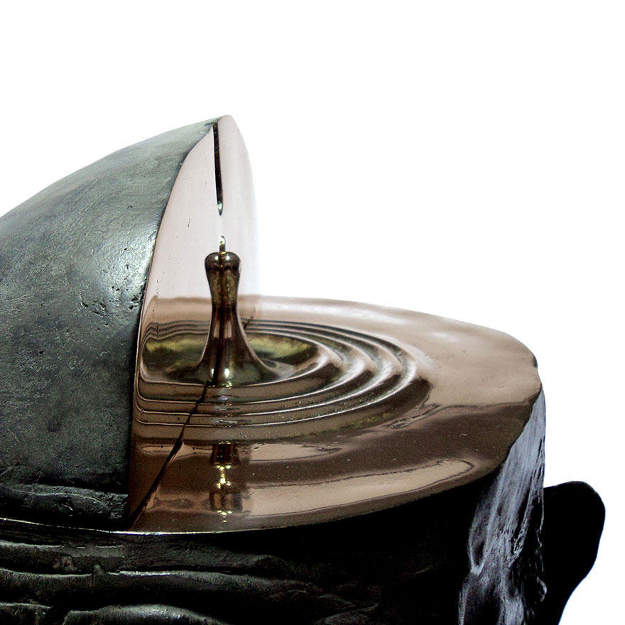 Stretched Bronze Sculptures By Romain Langlois Look Like Something From Another Planet Stretched Bronze Sculptures By Romain Langlois Look Like Something From Another Planet