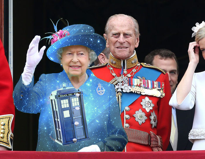 The Queen&#8217;s &#8216;Green Screen&#8217; Outfit Sparks A Hilarious Internet Reaction