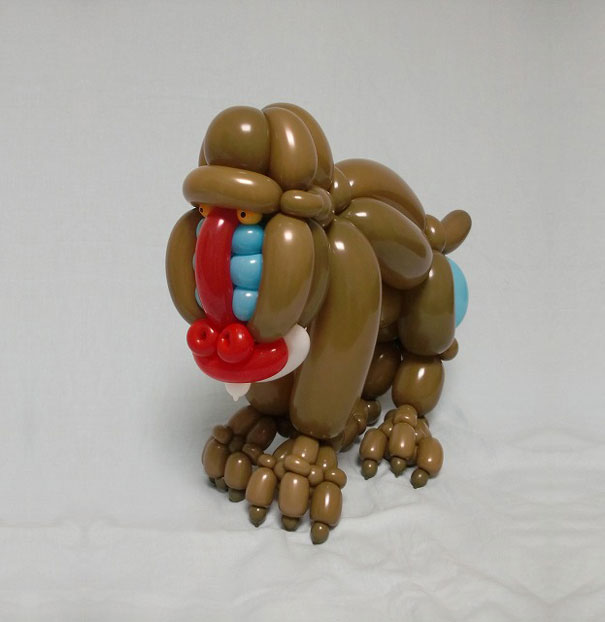 I Create Realistic Balloon Animals
