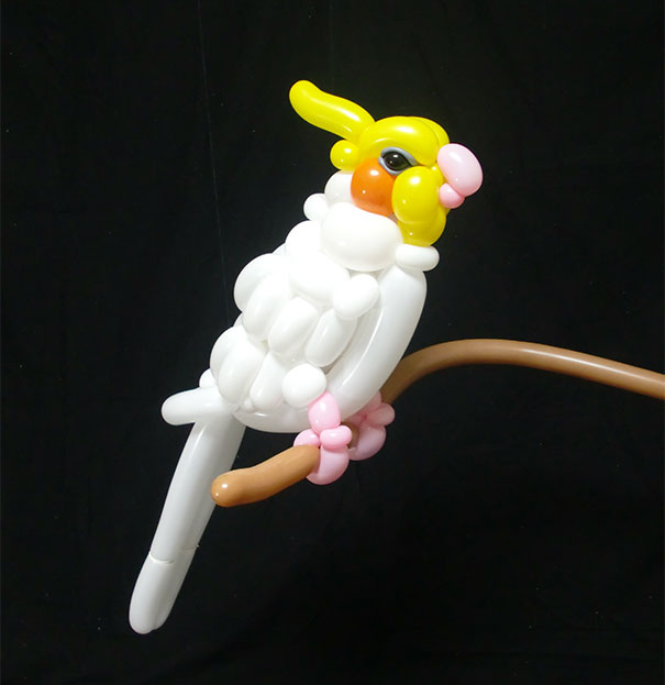 I Create Realistic Balloon Animals