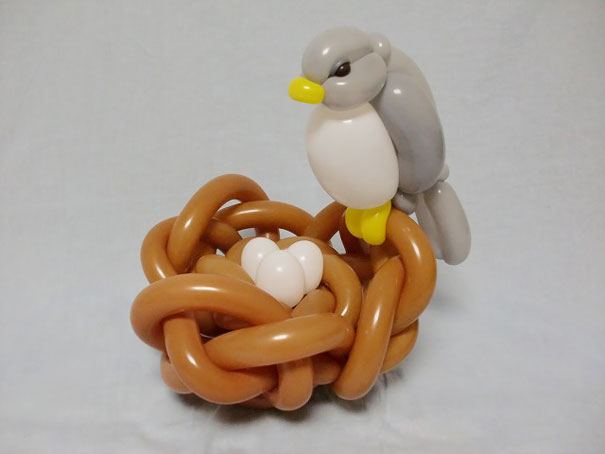 I Create Realistic Balloon Animals