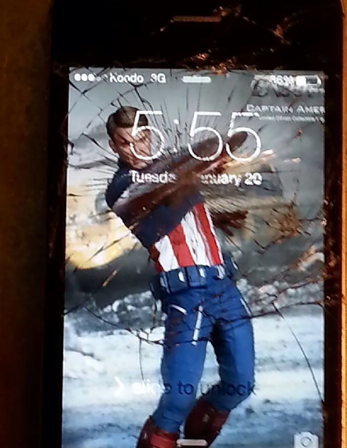 22 Creative Ways To Fix&#8221; Your Broken Phone Screen&#8221;