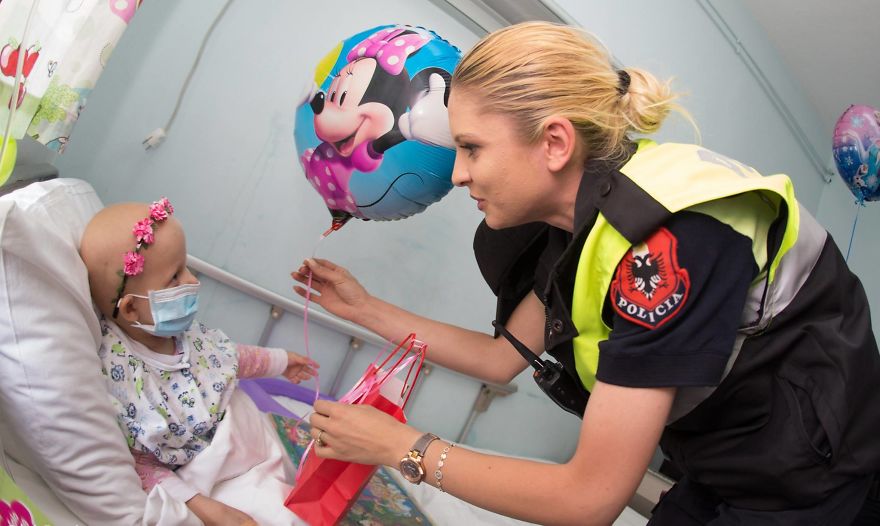 Albanian Police Surprises Hospitalized Children By Dressing As Superheroes