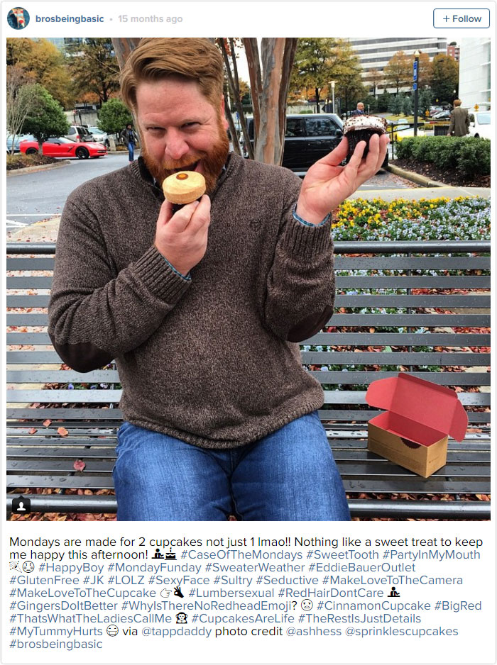 Guys Hilariously Recreating Girls Instagram Photos