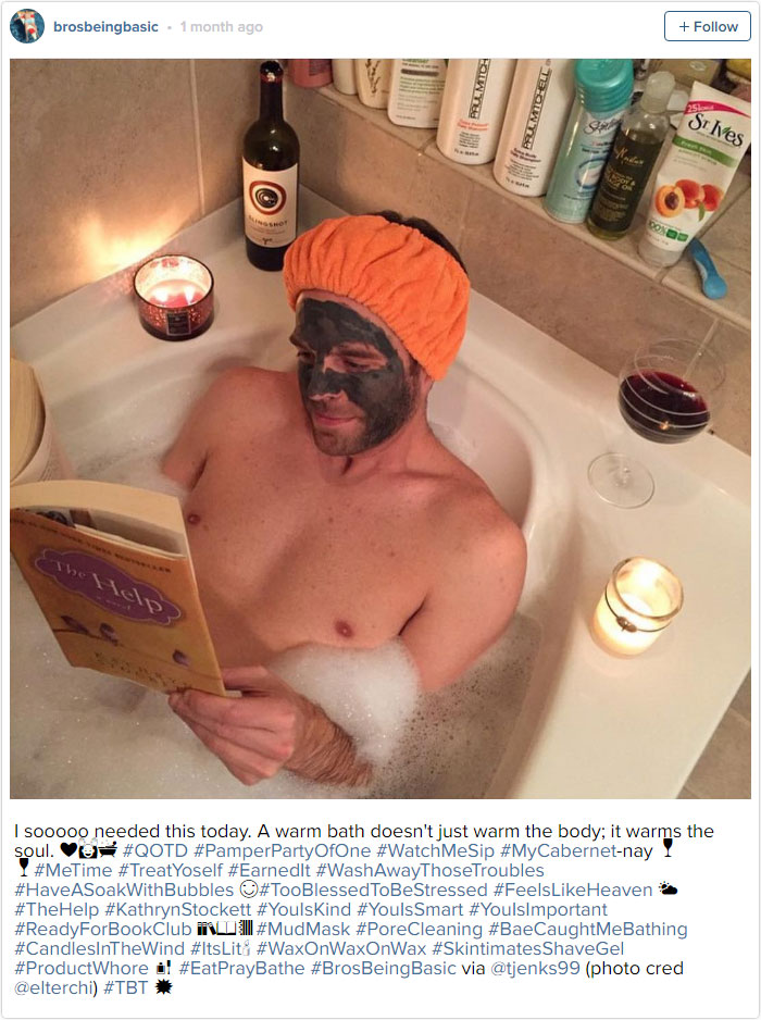 Guys Hilariously Recreating Girls Instagram Photos