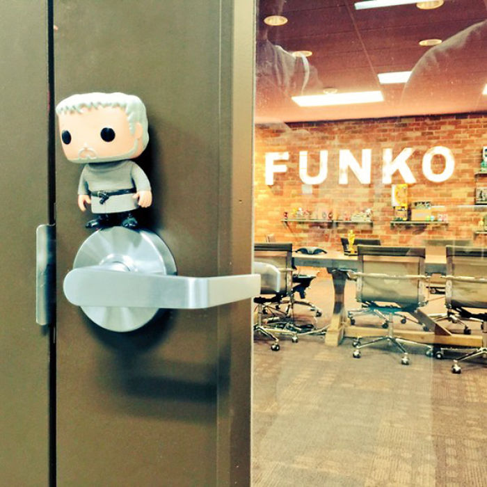 Game of Thrones Last Episode Inspires Hilarious Reactions (39 Pics) Game of Thrones Last Episode Inspires Hilarious Reactions (39 Pics)