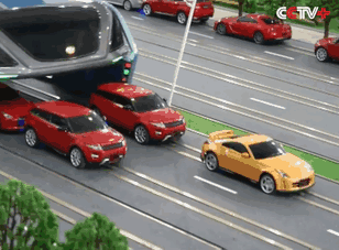 Elevated Bus That Drives Above Traffic Jams Elevated Bus That Drives Above Traffic Jams