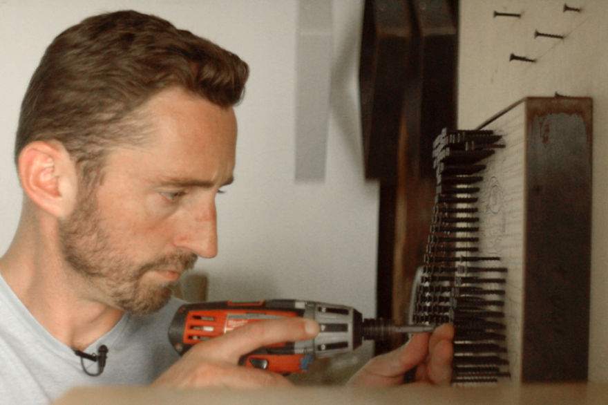 We Made A 3D Screw Portrait That A Blind Artist Could ‘See’ With His Hands We Made A 3D Screw Portrait That A Blind Artist Could ‘See’ With His Hands