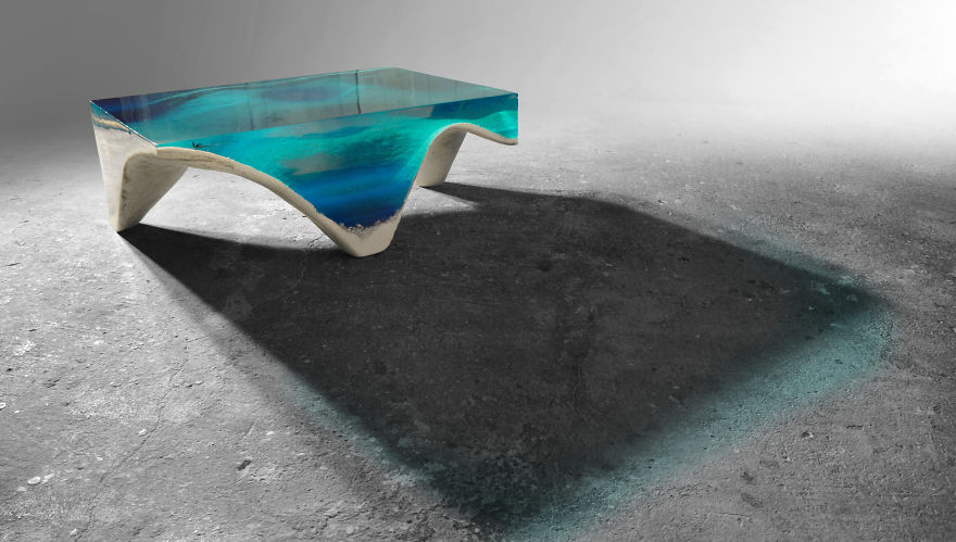 Sea-Inspired Table Will Let You Gaze Into The Depths Of The Sea While Dining Sea-Inspired Table Will Let You Gaze Into The Depths Of The Sea While Dining