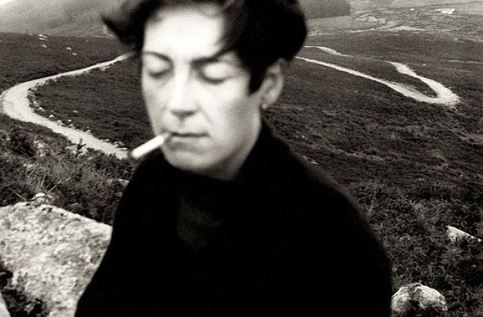 25 Mind-Bending Photos by Chema Madoz That Will Make You Look Twice