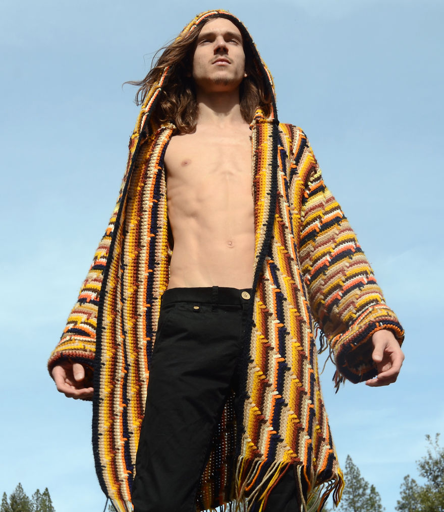 I Turn Grandma’s Blankets Into Clothes I Turn Grandma’s Blankets Into Clothes