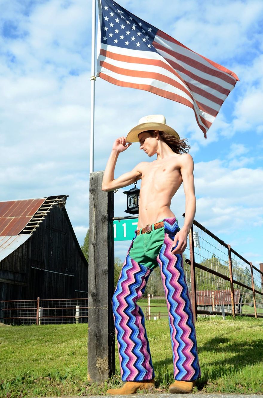 I Turn Grandma’s Blankets Into Clothes I Turn Grandma’s Blankets Into Clothes