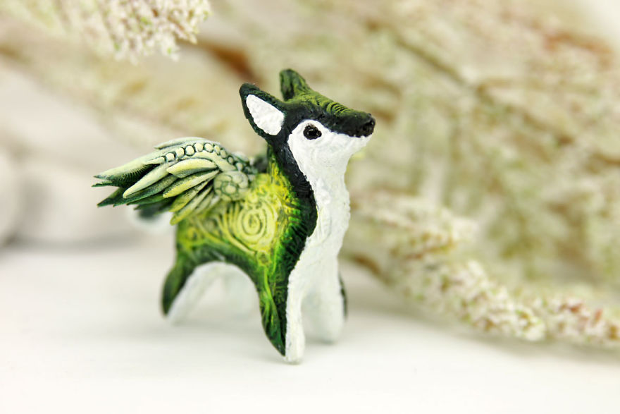 Russian Artist Creates Fantasy Animal Sculptures From Velvet Clay (85 Pics) Russian Artist Creates Fantasy Animal Sculptures From Velvet Clay (85 Pics)