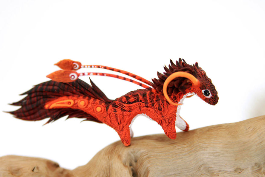 Russian Artist Creates Fantasy Animal Sculptures From Velvet Clay (85 Pics) Russian Artist Creates Fantasy Animal Sculptures From Velvet Clay (85 Pics)