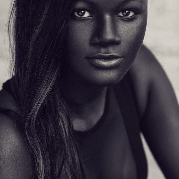 Teen Bullied For Her Incredibly Dark Skin Color Becomes A Model, Takes The Internet By Storm