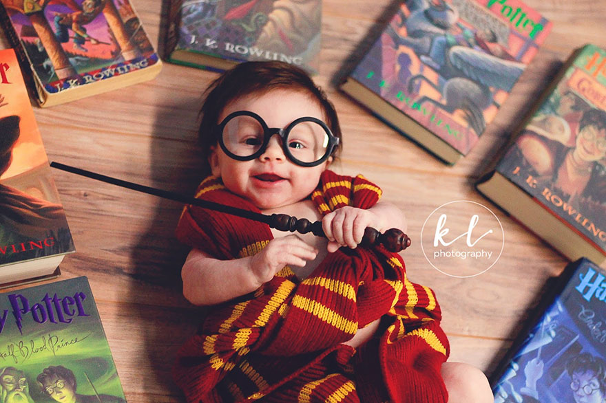 3-Month-Old Baby Has A ‘Harry Potter’ Photoshoot And It Couldn’t Get Any Cuter 3-Month-Old Baby Has A ‘Harry Potter’ Photoshoot And It Couldn’t Get Any Cuter