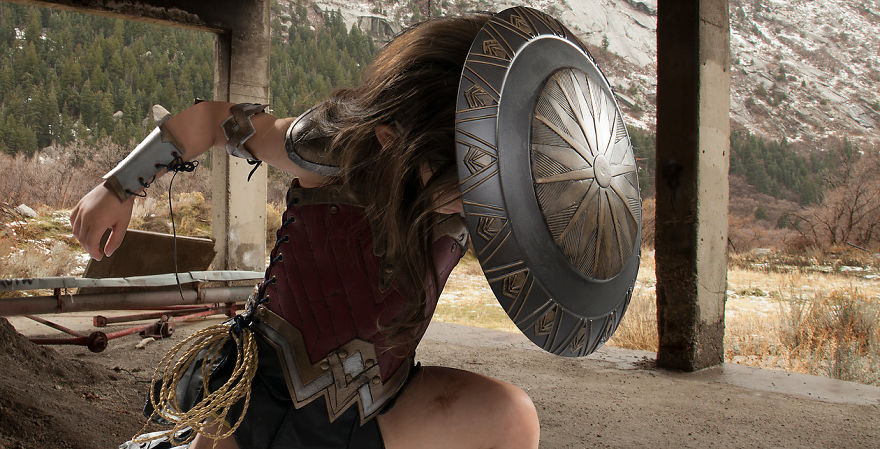 Photographer Dad Spends $1,500 To Turn His 3-Year-Old Daughter Into Wonder Woman