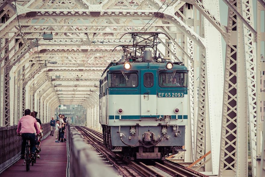 Top 147 Japan Street Photography Shots That Capture The Rarely Seen Side Of The Land Of The Rising Sun Top 147 Japan Street Photography Shots That Capture The Rarely Seen Side Of The Land Of The Rising Sun