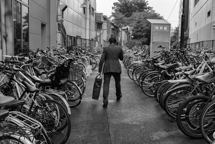 Top 147 Japan Street Photography Shots That Capture The Rarely Seen Side Of The Land Of The Rising Sun Top 147 Japan Street Photography Shots That Capture The Rarely Seen Side Of The Land Of The Rising Sun