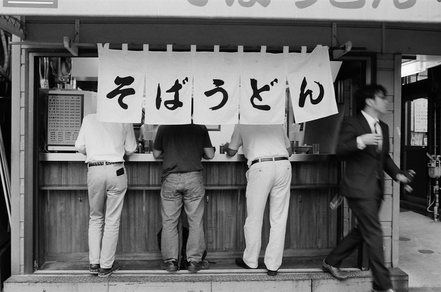 Top 147 Japan Street Photography Shots That Capture The Rarely Seen Side Of The Land Of The Rising Sun Top 147 Japan Street Photography Shots That Capture The Rarely Seen Side Of The Land Of The Rising Sun