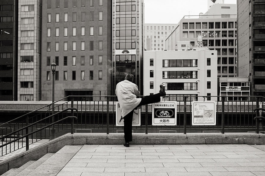 Top 147 Japan Street Photography Shots That Capture The Rarely Seen Side Of The Land Of The Rising Sun Top 147 Japan Street Photography Shots That Capture The Rarely Seen Side Of The Land Of The Rising Sun