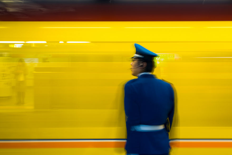 Top 147 Japan Street Photography Shots That Capture The Rarely Seen Side Of The Land Of The Rising Sun Top 147 Japan Street Photography Shots That Capture The Rarely Seen Side Of The Land Of The Rising Sun
