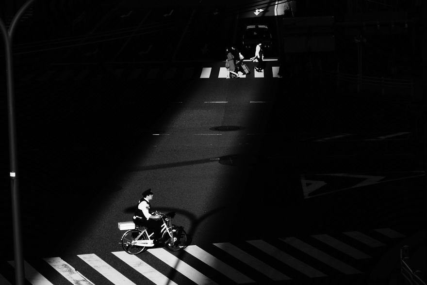 Top 147 Japan Street Photography Shots That Capture The Rarely Seen Side Of The Land Of The Rising Sun Top 147 Japan Street Photography Shots That Capture The Rarely Seen Side Of The Land Of The Rising Sun