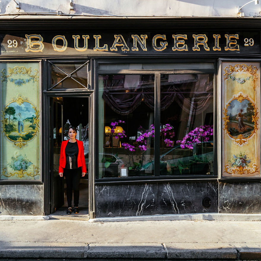 I Photograph Parisian Storefronts To Reveal The Story Of Paris Rarely Seen By Tourists (31 Pics)
