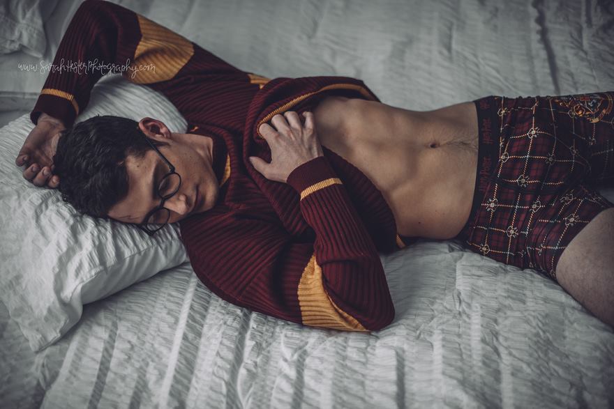 This Harry Potter Boudoir Shoot Is So Hot It’s Riddikulus This Harry Potter Boudoir Shoot Is So Hot It’s Riddikulus